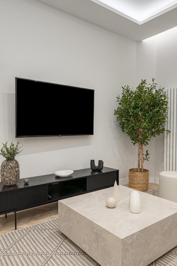 Appartamento Centro Xx Calle Montera 5br 6bh *