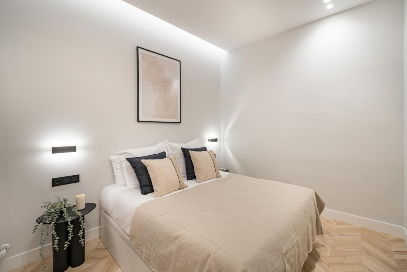 Centro Xx Calle Montera 5br 6bh Appartamento *